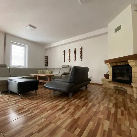 Slanica Dovolenkový dom *